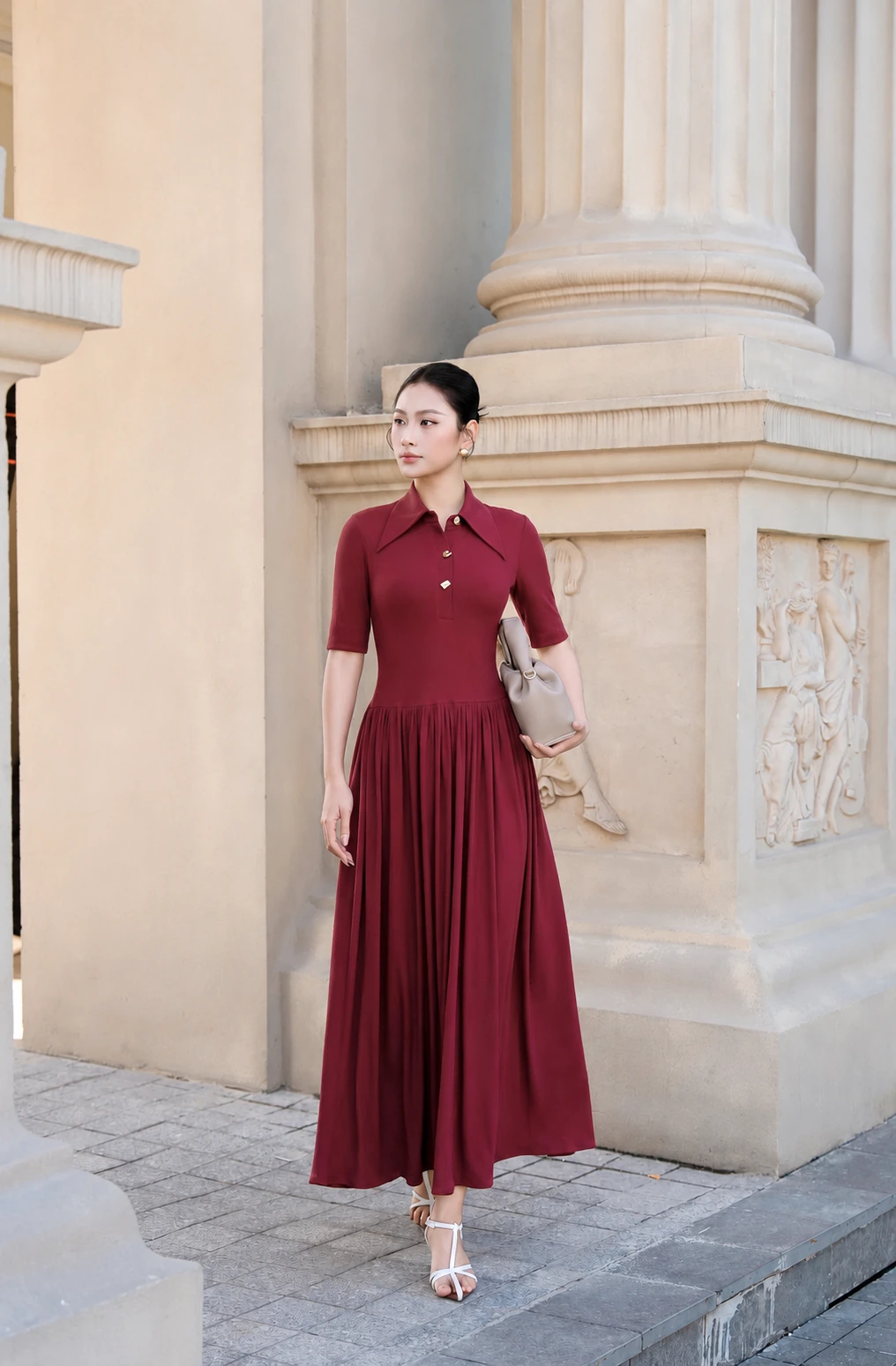 Váy thun cổ bổ trụ